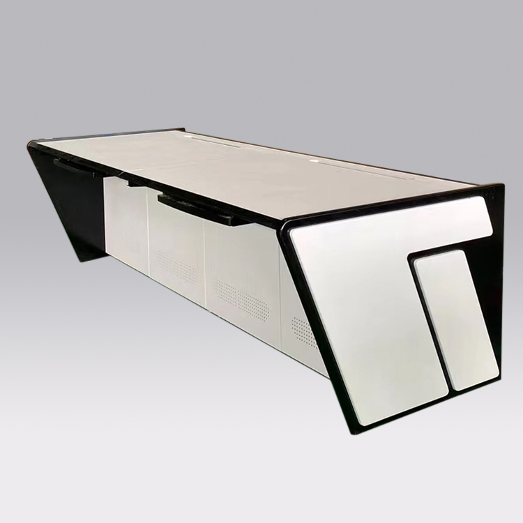 監(jiān)控操作臺合理化方案